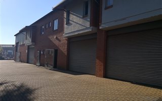272 m² Industrial space in Waltloo