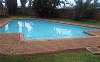3 Bedroom Flat in Hennopspark