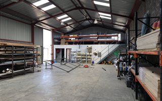 428 m² Industrial space in Anderbolt