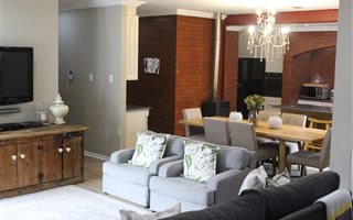 4 Bedroom House in Monument Heights