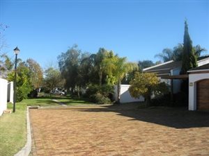3 Bed Townhouse in Die Boord