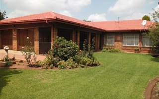 4 Bedroom House in Sunair Park
