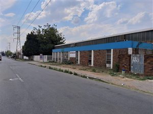 1500 m² Industrial space in Industria West