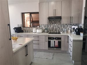 3 Bed Townhouse in Sunnyrock