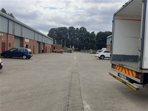 224 m² Industrial space in Waterfall