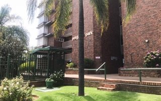 2 Bedroom Flat in Rietfontein