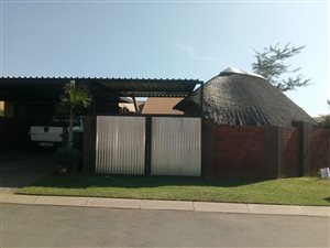 2 Bed Townhouse in Krugersdorp West
