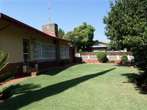 4 Bed House in Kloofsig