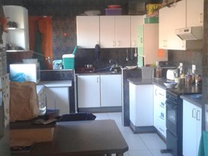 4 Bed House in Wild En Weide