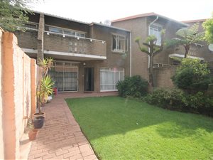 3 Bed Townhouse in Victory Park