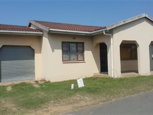 3 Bed House in Lovu