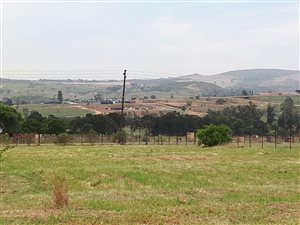 1.9 ha Farm in Muldersdrift