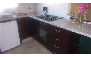 2 Bedroom Apartment in Brentwood