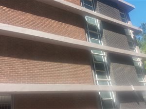 2 Bed Flat in Vereeniging Central