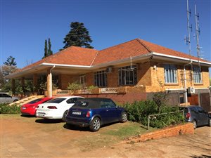 1400 m² Office Space in Oriel