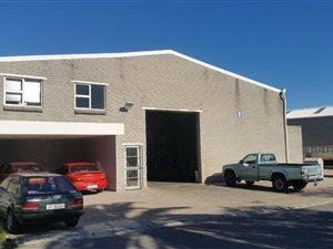 420 m² Industrial space in Blackheath