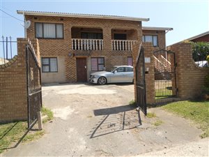 6 Bedroom House in Mariannhill Park