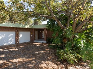 4 Bed House in Paradyskloof