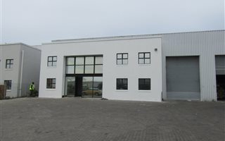 750 m² Commercial space in Capricorn