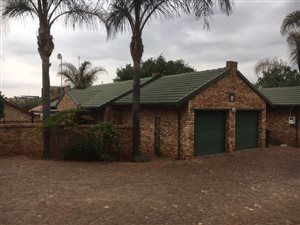 3 Bed House in Highveld