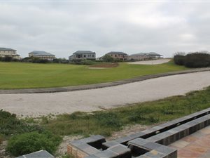 1 Bed House in Atlantic Beach Golf Estate