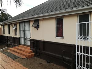 17 Bed House in Glenwood