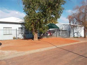 3 Bed House in Keidebees