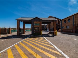 2 Bed Apartment in Centurion CBD