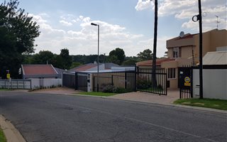 3 Bedroom House in Randpark