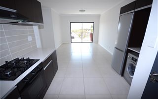 2 Bedroom Apartment in Fourways