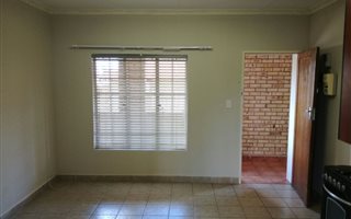 1 Bedroom Flat in Irene Park