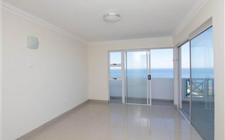 4 Bedroom Apartment in Shakas Rock