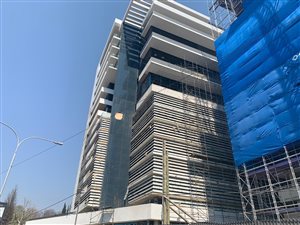 1757 m² Commercial space in Illovo