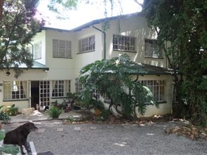 8 Bed House in Lammermoor