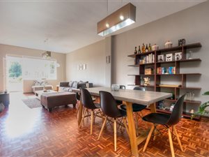 2 Bed Apartment in Craighall Park