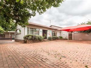 200 m² Office Space in Northmead