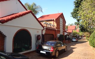 3 Bedroom Duplex in Lydiana