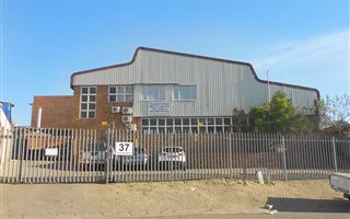 832 m² Industrial space in Kya Sands