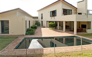 4 Bedroom House in Arabella Country Estate