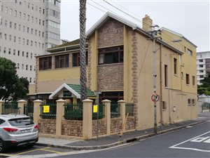 470 m² Commercial space in Sea Point