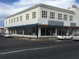 1010 m² Office Space in Fish Hoek