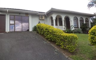 3 Bedroom Simplex in Clare Estate