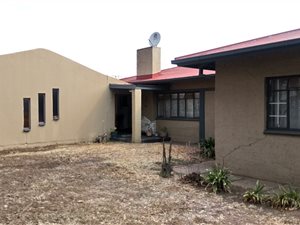 4 Bed House in Vanderbijlpark SW1