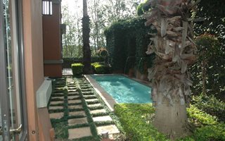 4 Bedroom House in Waterkloof Ridge