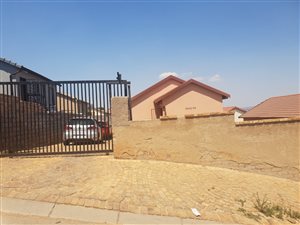 2 Bed House in Naturena