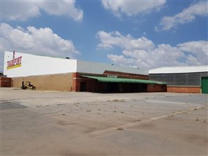 19096 m² Industrial space in Dunswart