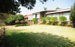4 Bedroom House in Eldoraigne
