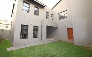4 Bedroom Cluster in Sandringham