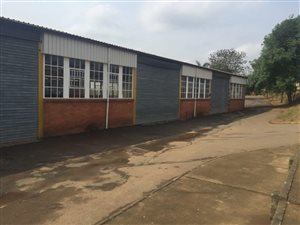 852 m² Industrial space in Masons Mill