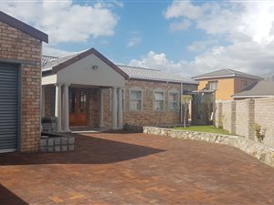 3 Bed House in Southfork